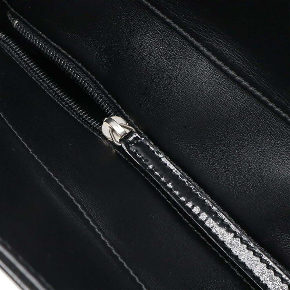 CHANEL Black Leather Shoulder Bag - Picture 5 of 9